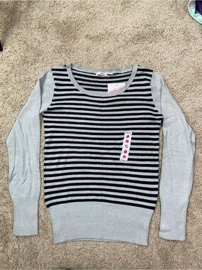 BONGO Black and Light Gray Striped Crew Neck Sweater